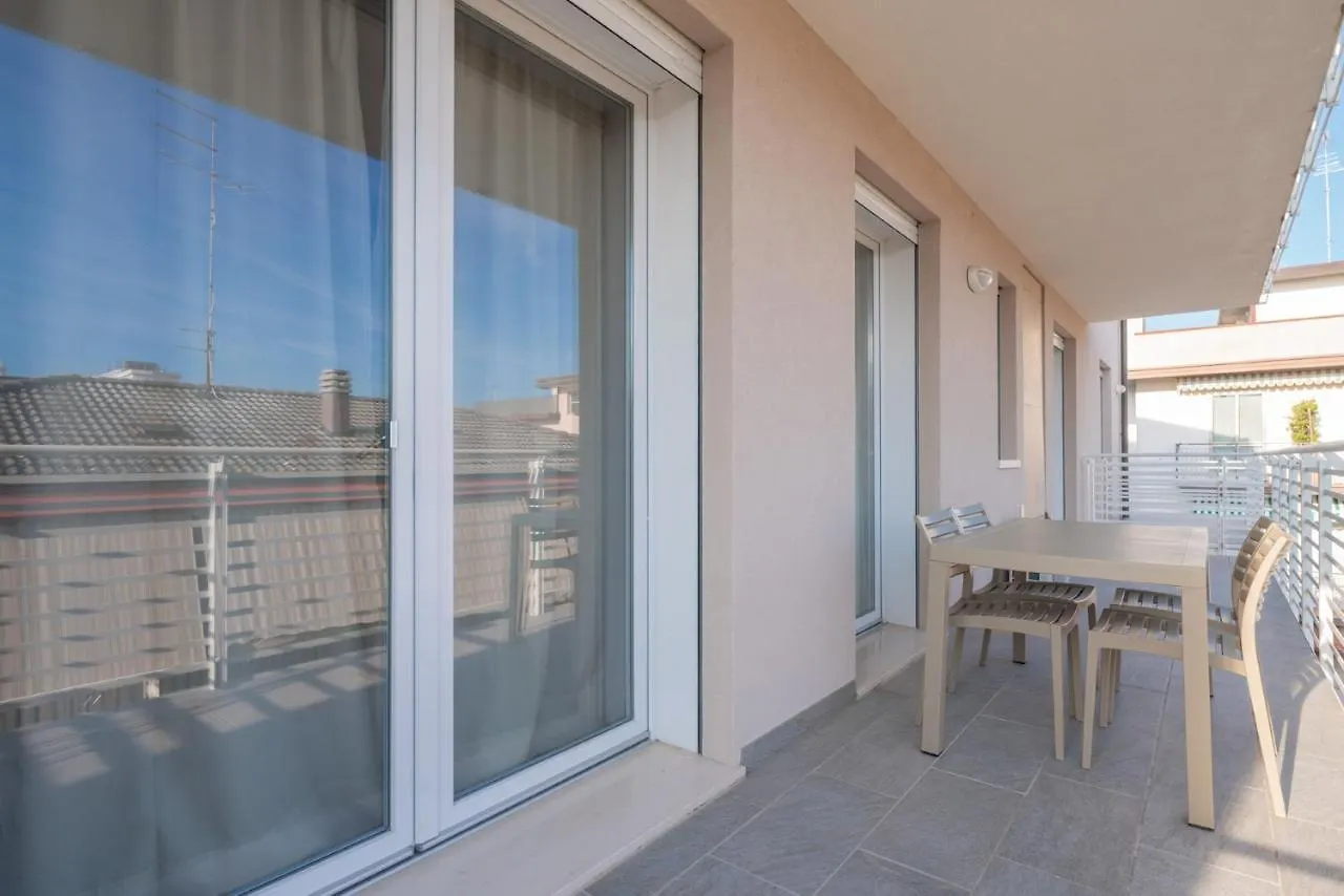 Finisterrae 7 - Immobiliare Living Apartman Lido di Jesolo