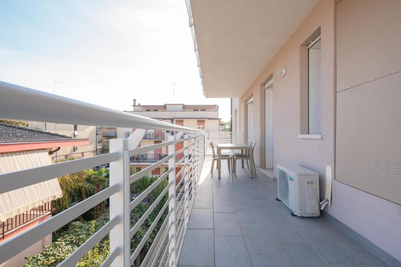 Finisterrae 7 - Immobiliare Living Apartman Lido di Jesolo Olaszország